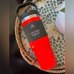 Stanley BLAZE ORANGE Iceflow Fliptop NWT